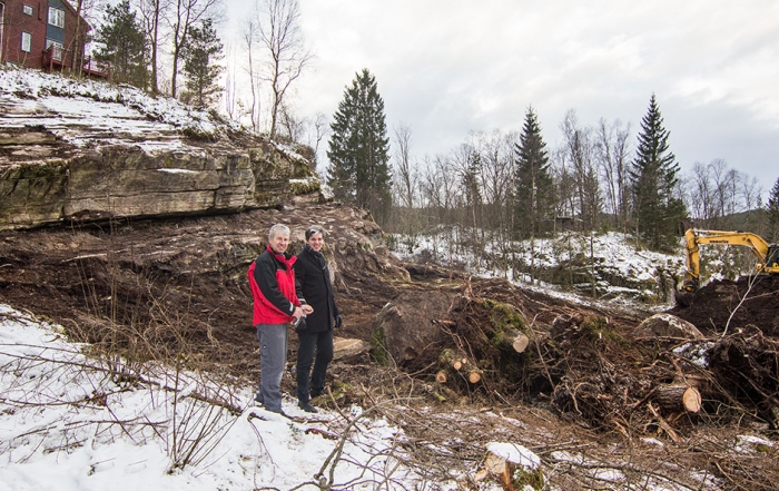 Arne Osland and Vidar Jensen at the building site