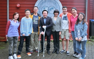 Mark Wang and Xiaohang Sumner with 1st and 2nd year Chinese students and teacher Shiyi Fan