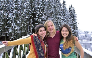 Christina Pavlaki, Sara Löwgren and Leticia Braune